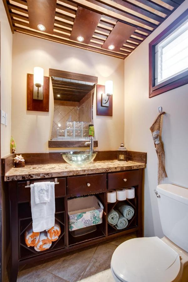 Driftwood Gardens Guesthouse Placencia Екстер'єр фото